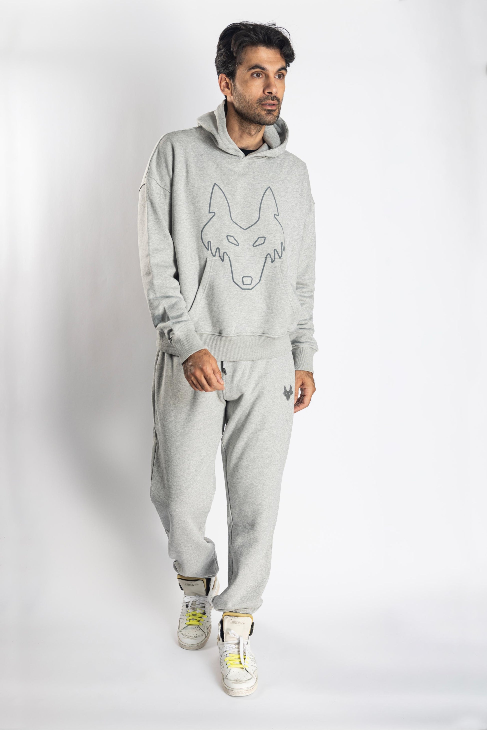 Oversized Jogging Set Hoodie For Women logo In Back color light grey - White Wolves