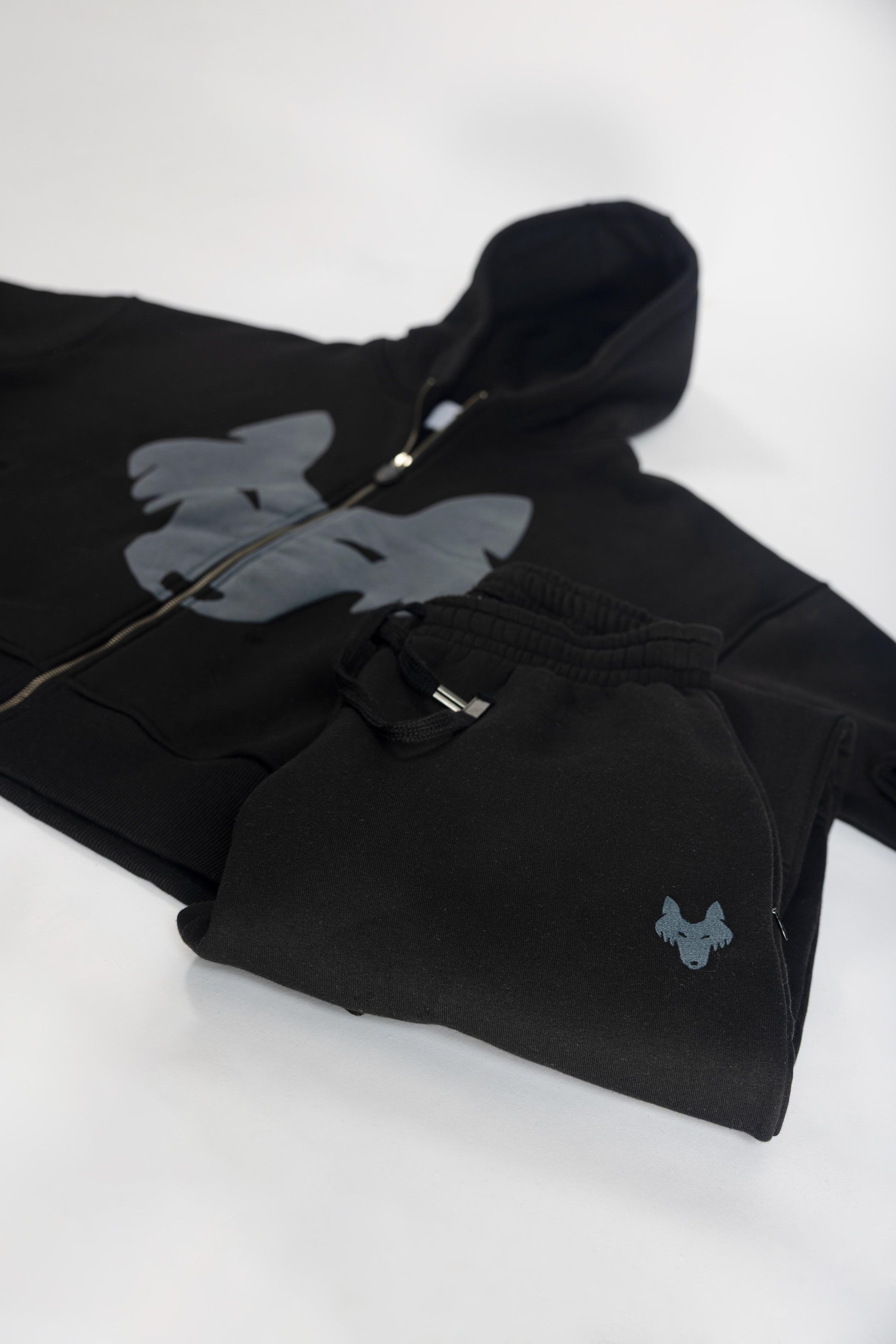 Oversized Jogging Set  For Men Jacket + Pants color black - White Wolves