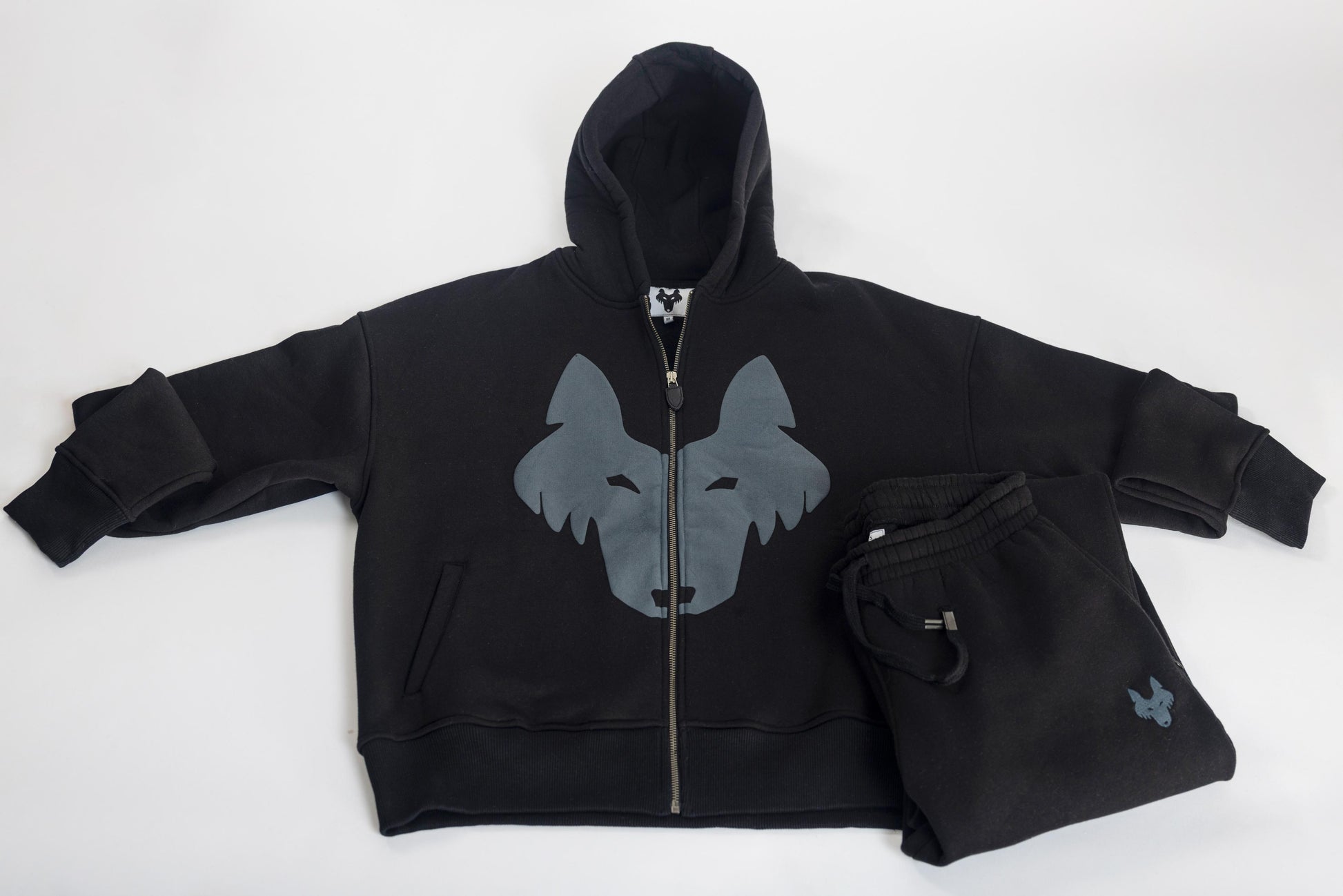 Oversized Jogging Set  For Men Jacket + Pants color black - White Wolves