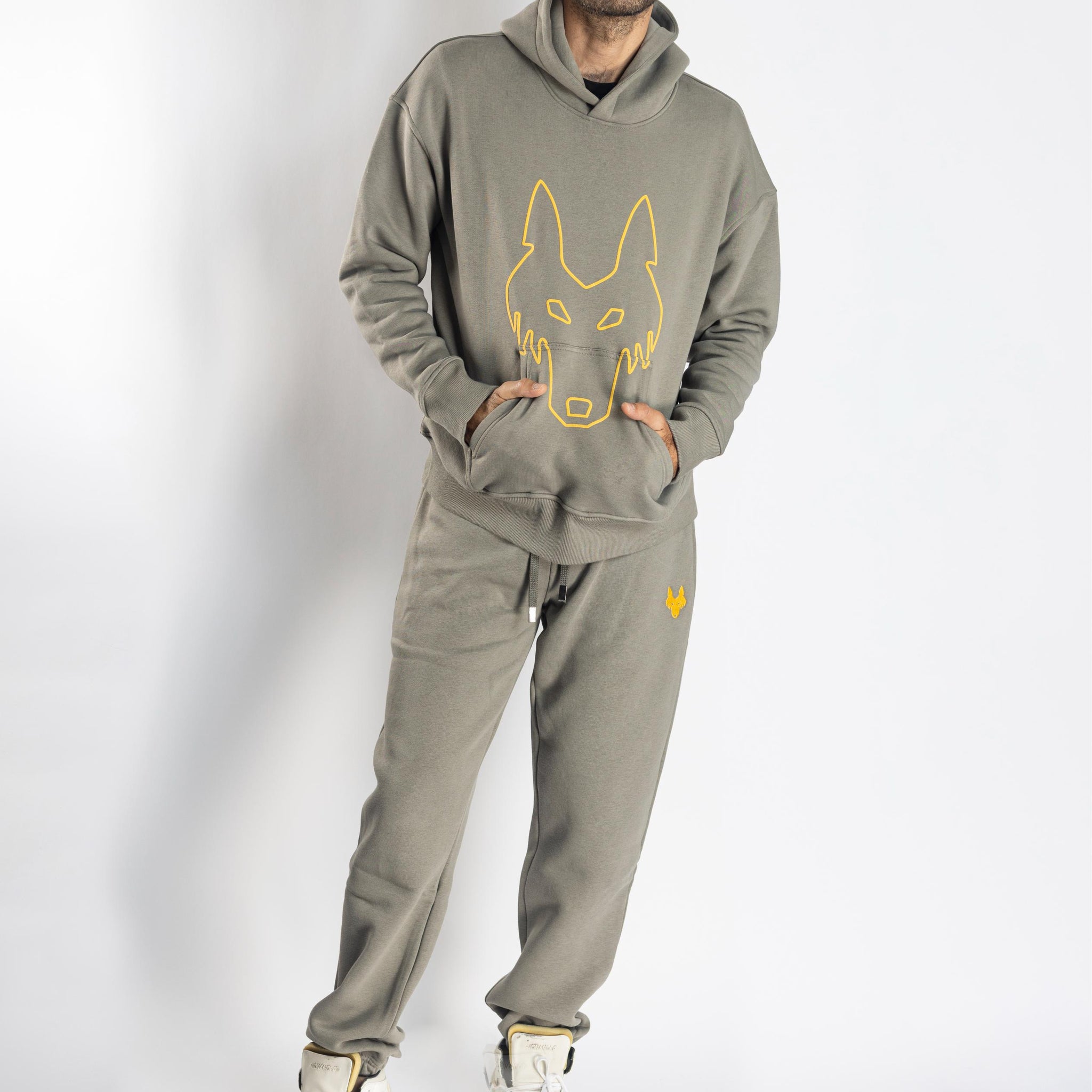 Oversized Jogging Set Hoodie For Men logo In Back color kaki - White Wolves